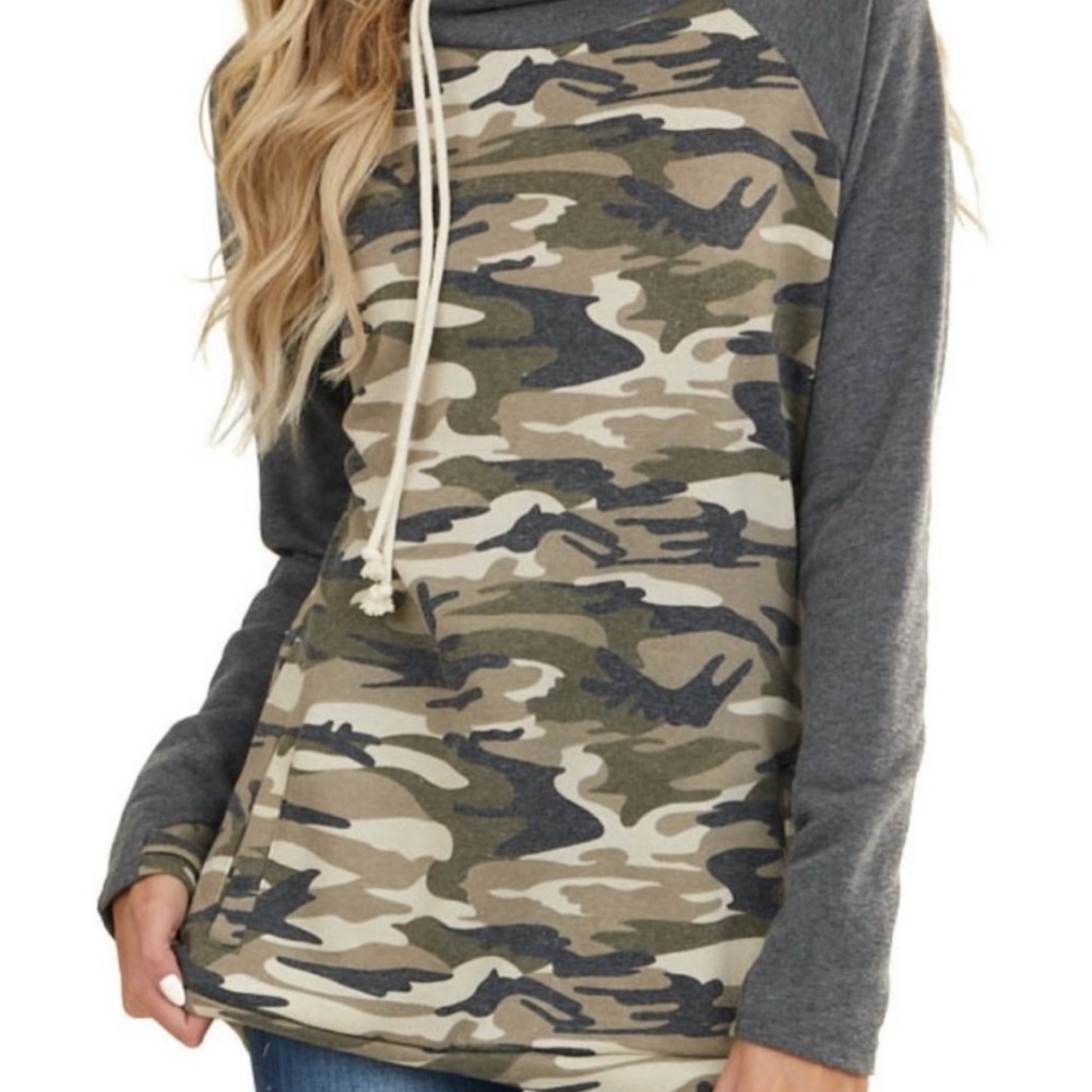 Ampersand Avenue Women’s Double Hood Camo Hoodie XL NWOT - Picture 6 of 8